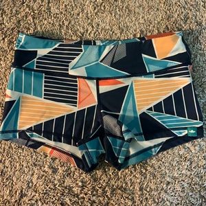 SOLD- Wod bottom shorties booty shorts